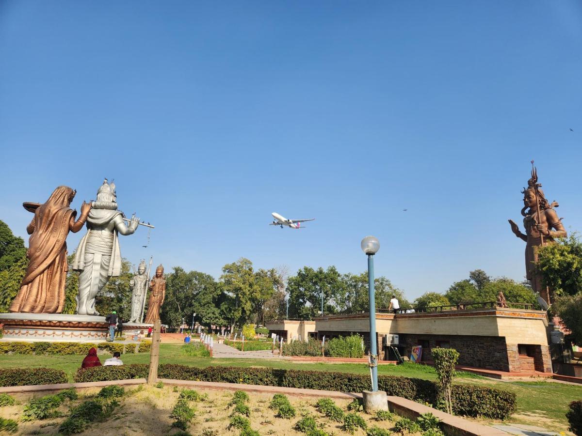 Hotel Krone Near Igi Airport Delhi Νέο Δελχί Εξωτερικό φωτογραφία