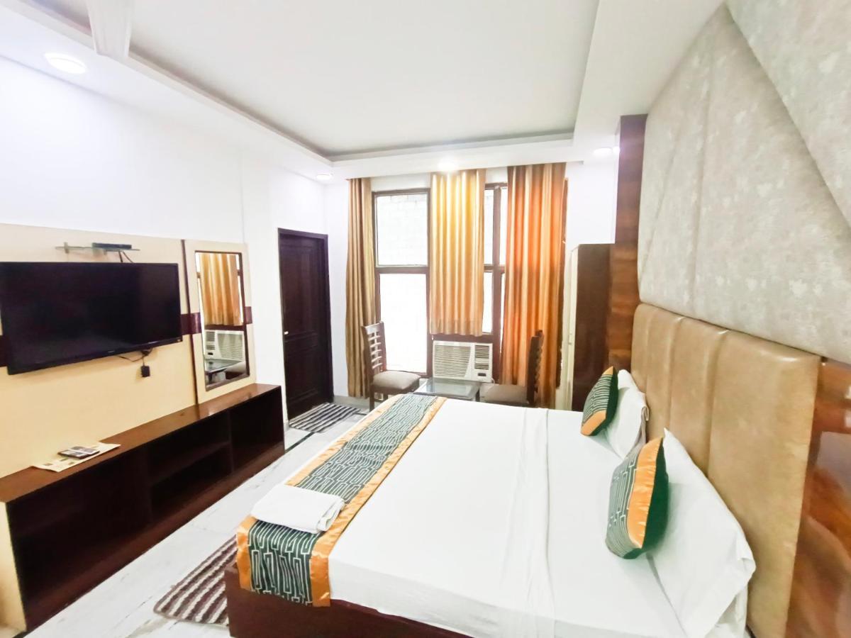 Hotel Krone Near Igi Airport Delhi Νέο Δελχί Εξωτερικό φωτογραφία