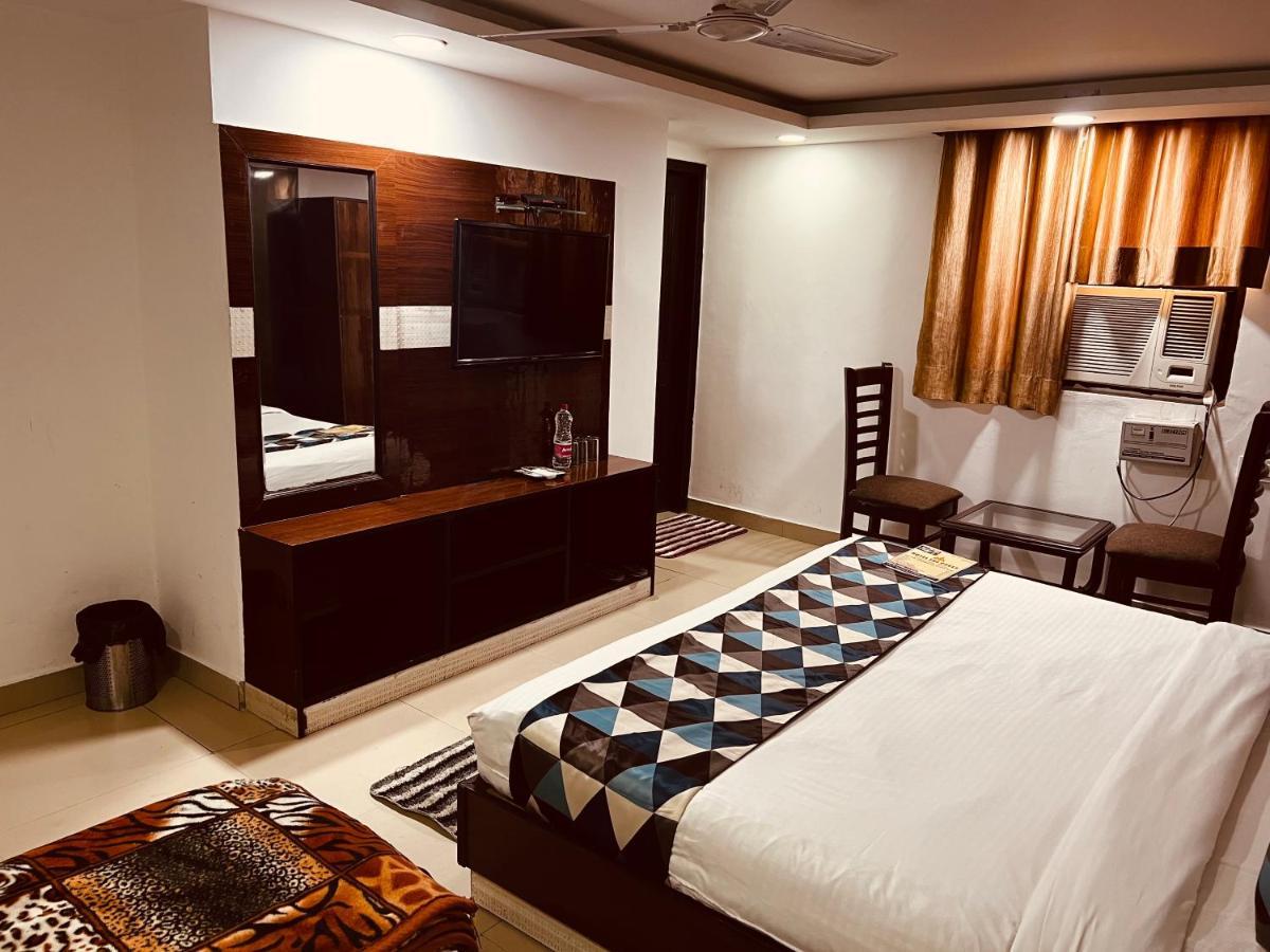 Hotel Krone Near Igi Airport Delhi Νέο Δελχί Εξωτερικό φωτογραφία